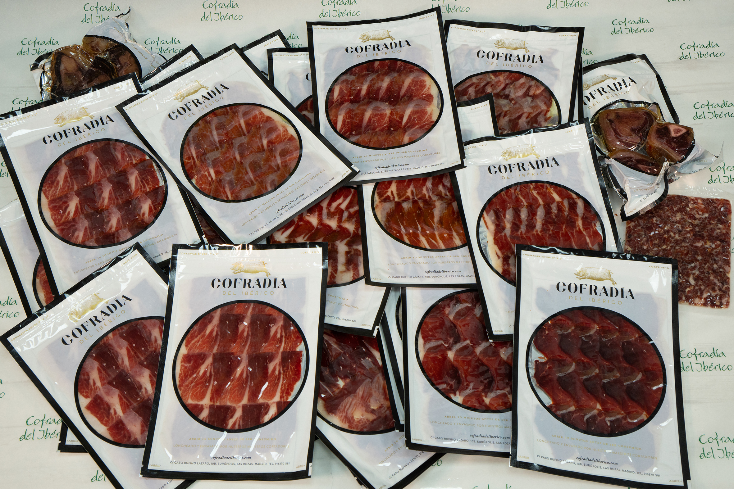 Caja Jamón de bellota ibérico 50% raza ibérica